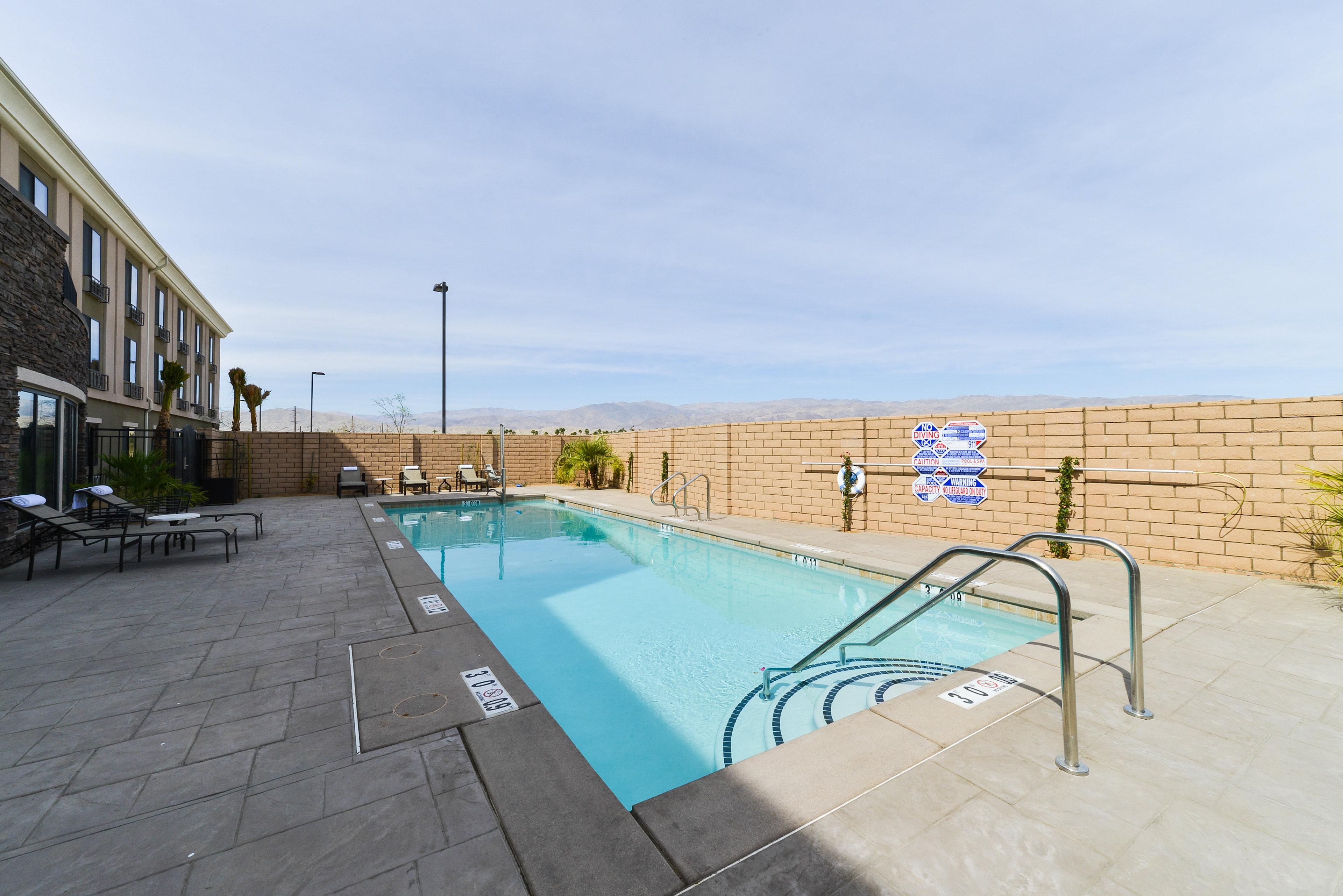 Holiday Inn Express & Suites Indio - Coachella Valley By Ihg Eksteriør bilde