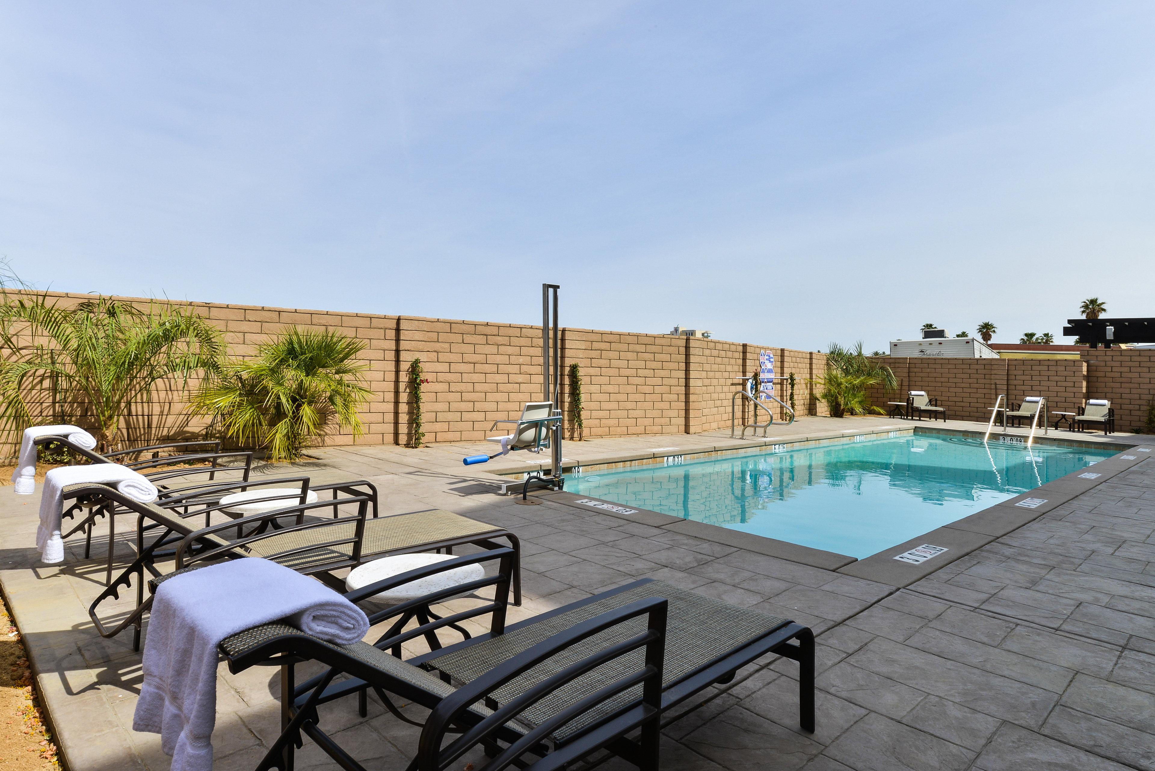Holiday Inn Express & Suites Indio - Coachella Valley By Ihg Eksteriør bilde